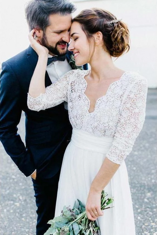 Robe de mariée en mousseline à la plage avec dentelle, Robe de mariée dos nu