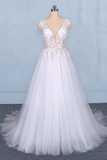 Robe de mariée sexy en tulle à col en V avec des applications en dentelle, une robe de mariée dos nu