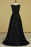 2024 Robes de bal Noir Noir corsage boule en satin longueur de plancher de perles et ceinture