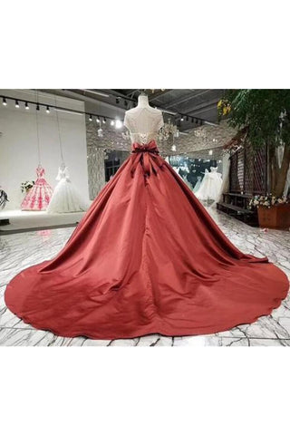 Robe de bal de bal en satin avec perles, robes longues formelles avec des manches courtes