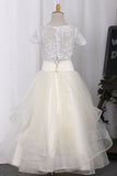 2024 New Arrival Tulle Flower Girl Dresses Scoop Deux Pièces Avec Appliques