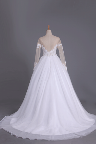 2024 manches longues Bateau dos ouvert robes de mariée tulle avec appliques