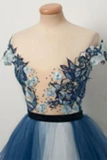 Superbe robe de bal dégradée à épaules dénudées avec appliques / résille