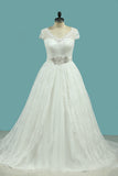 2024 Robes de mariée A Line V Neck Lace &amp; Tulle With Sash Sweep Train