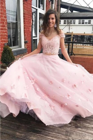 Robe de bal en tulle de longueur au sol en deux pièces avec dentelle, longue robe à épaules dénudées avec fleur