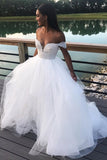 Robe de mariée avec dos en dentelle et épaule