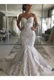 Robe de mariée avec taille basse et magnifiques appliques sirène avec robe de mariée tribunal train