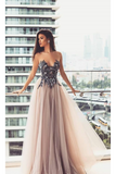 Robe de bal scoop tulle scoop parole longueur appliques bouton couvert