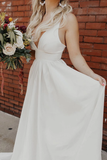 Robe de mariée blanche plissée simple et profonde avec train